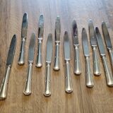 12 silver knives 21cm