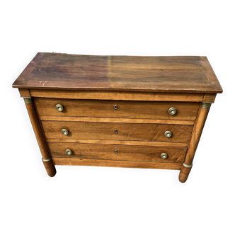 Period chest of drawers in Walnut with three drawers