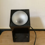 Lamp wall cube