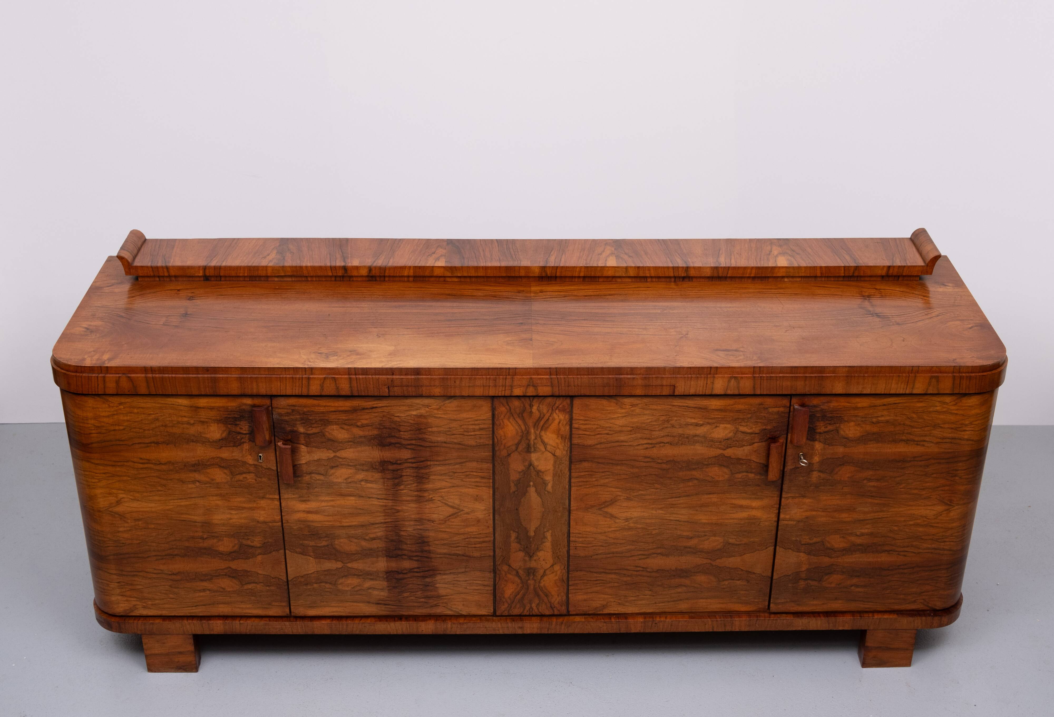 Art Deco sideboard in French burl