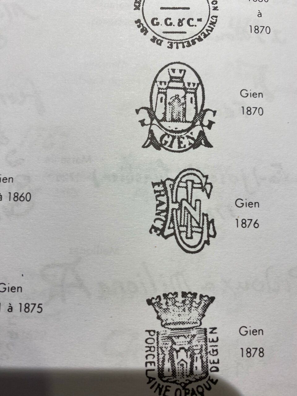 Rectangular dish, Manufacture de Gien, model Carré Bleu