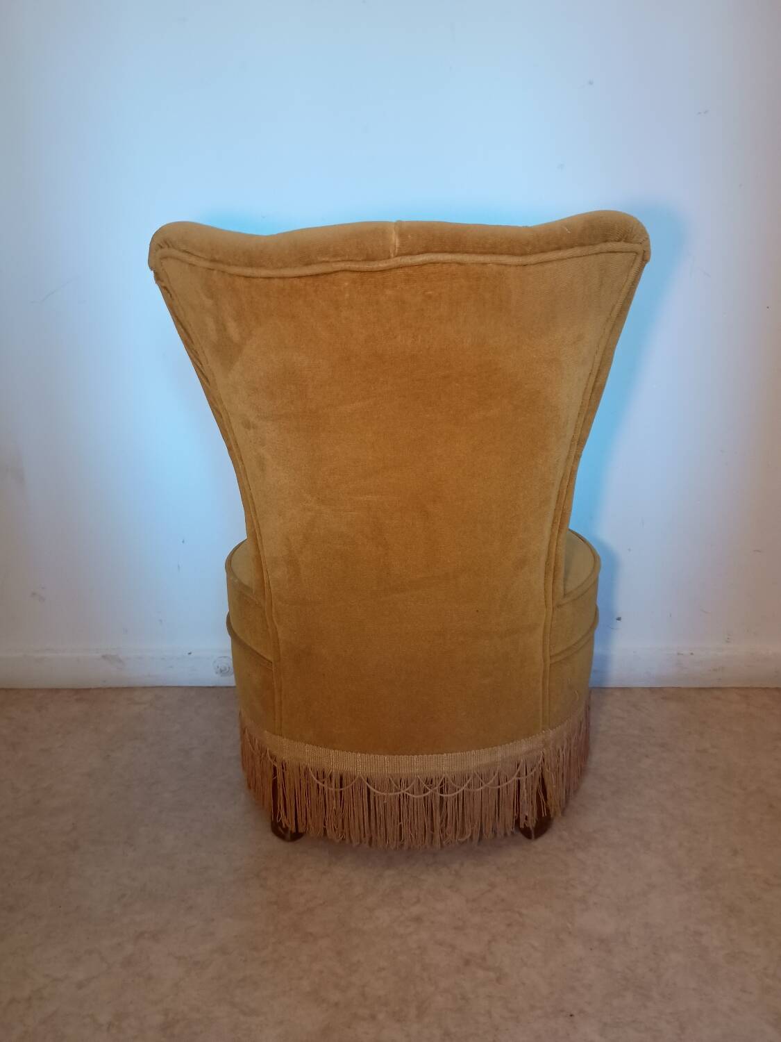 Mustard toad armchair