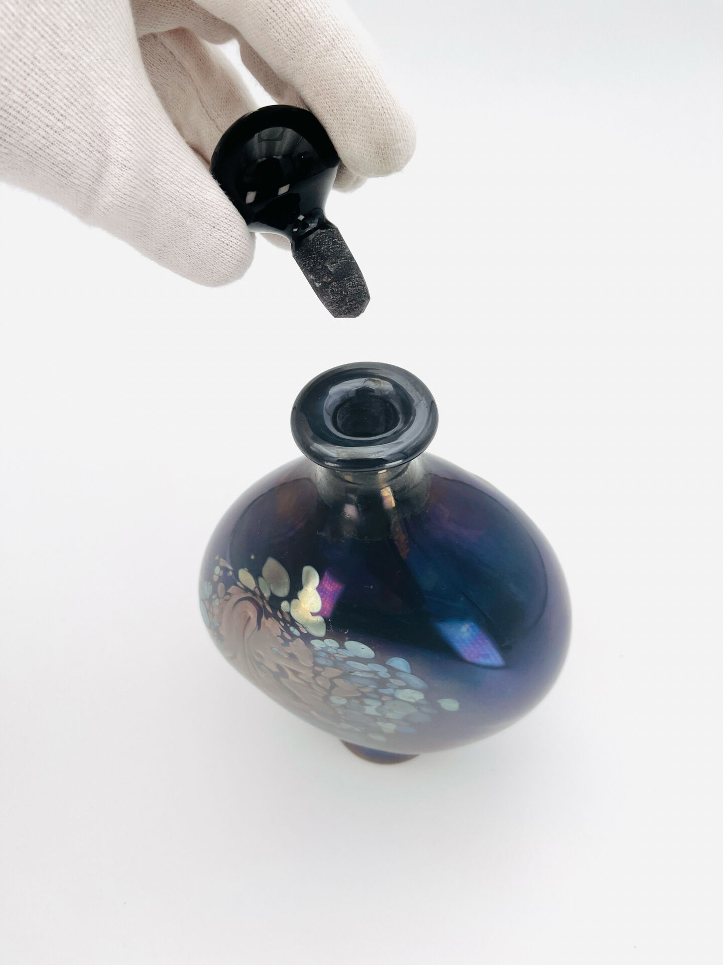 Perfume Bottle Robert Pierini Studio Glass 1984 Iridescent 21.5cm