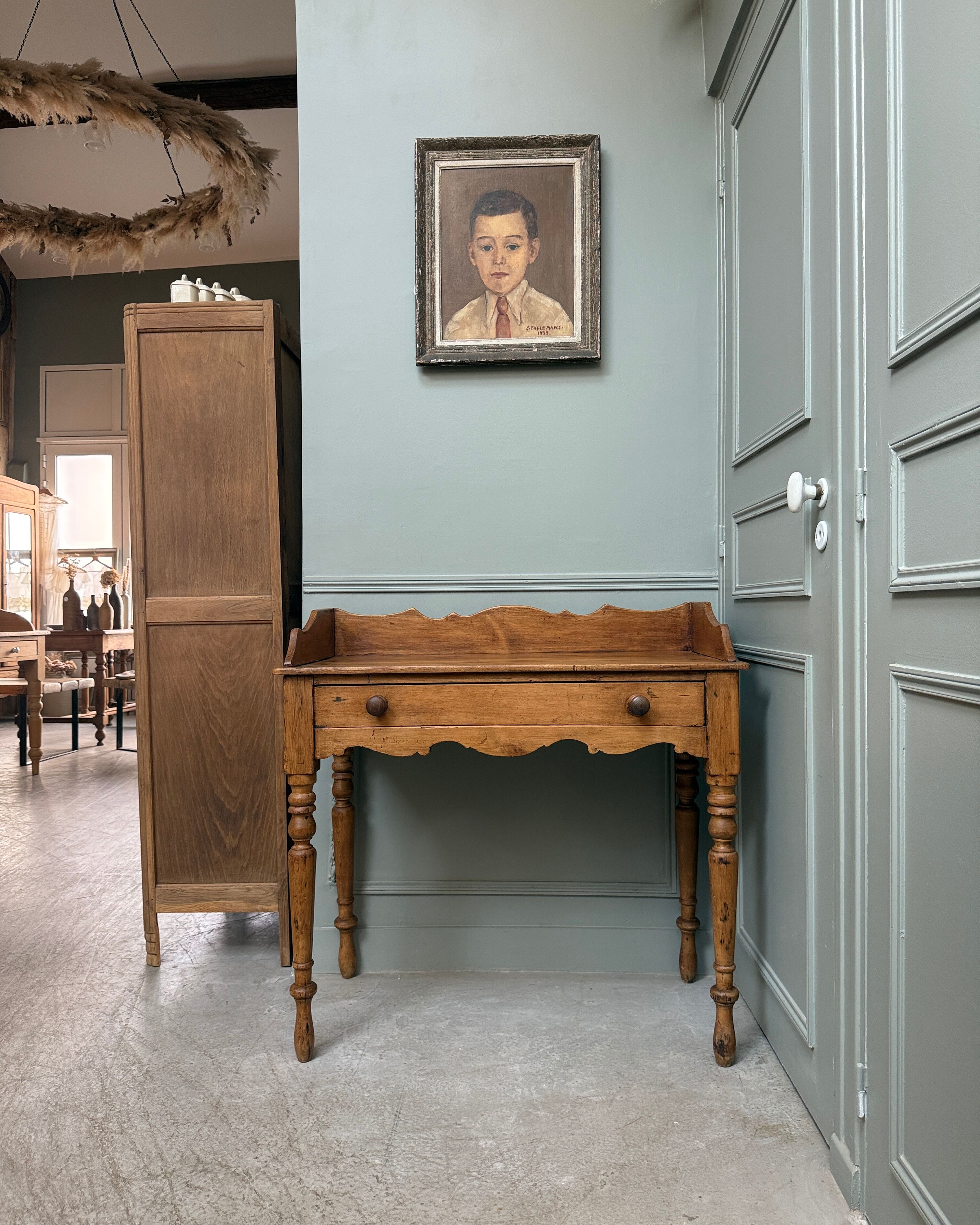 Bureau anglais, console en pin