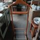 Easel