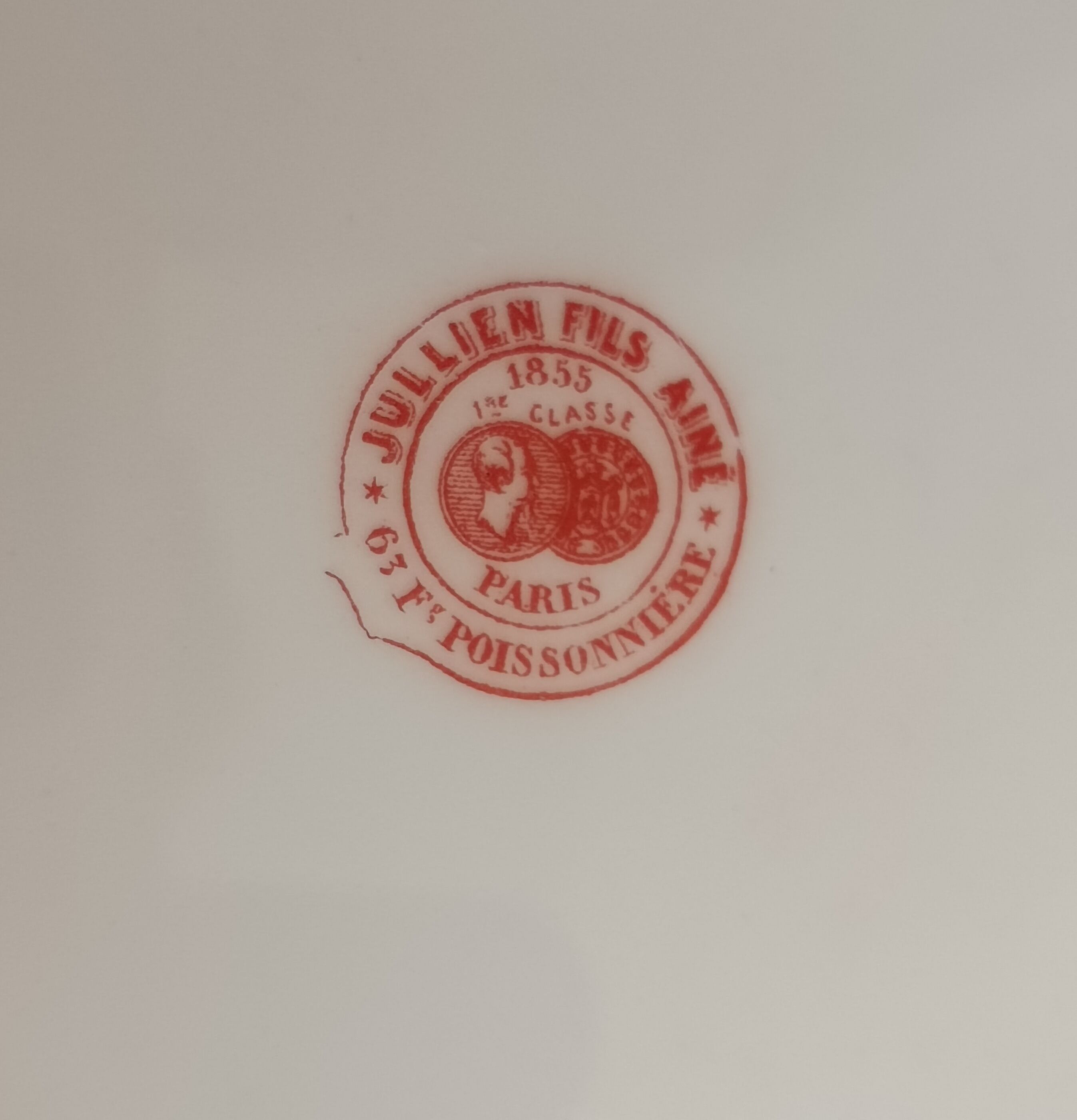 3 plates in porcelain from Paris late nineteenth century