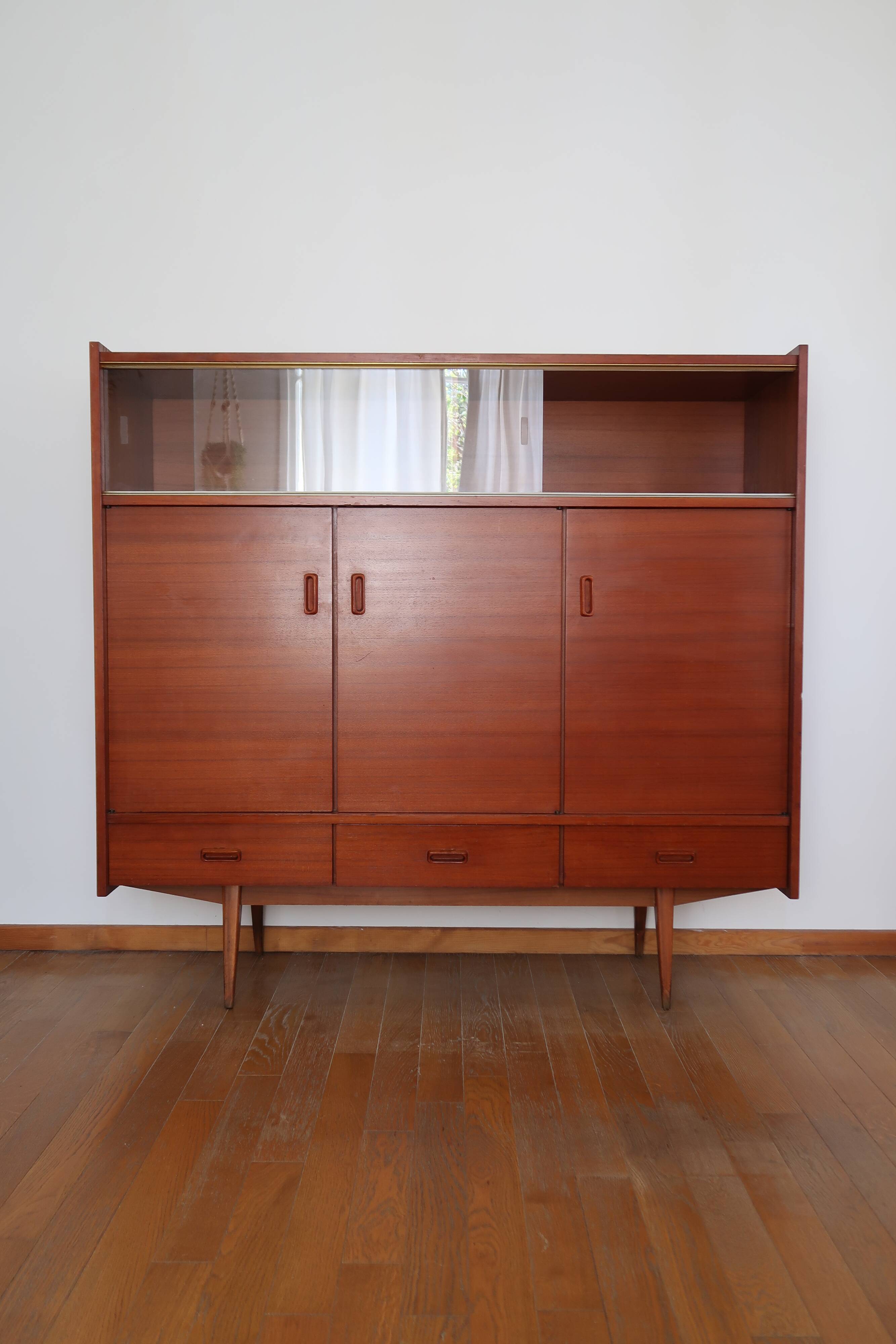 Scandinavian library buffet
