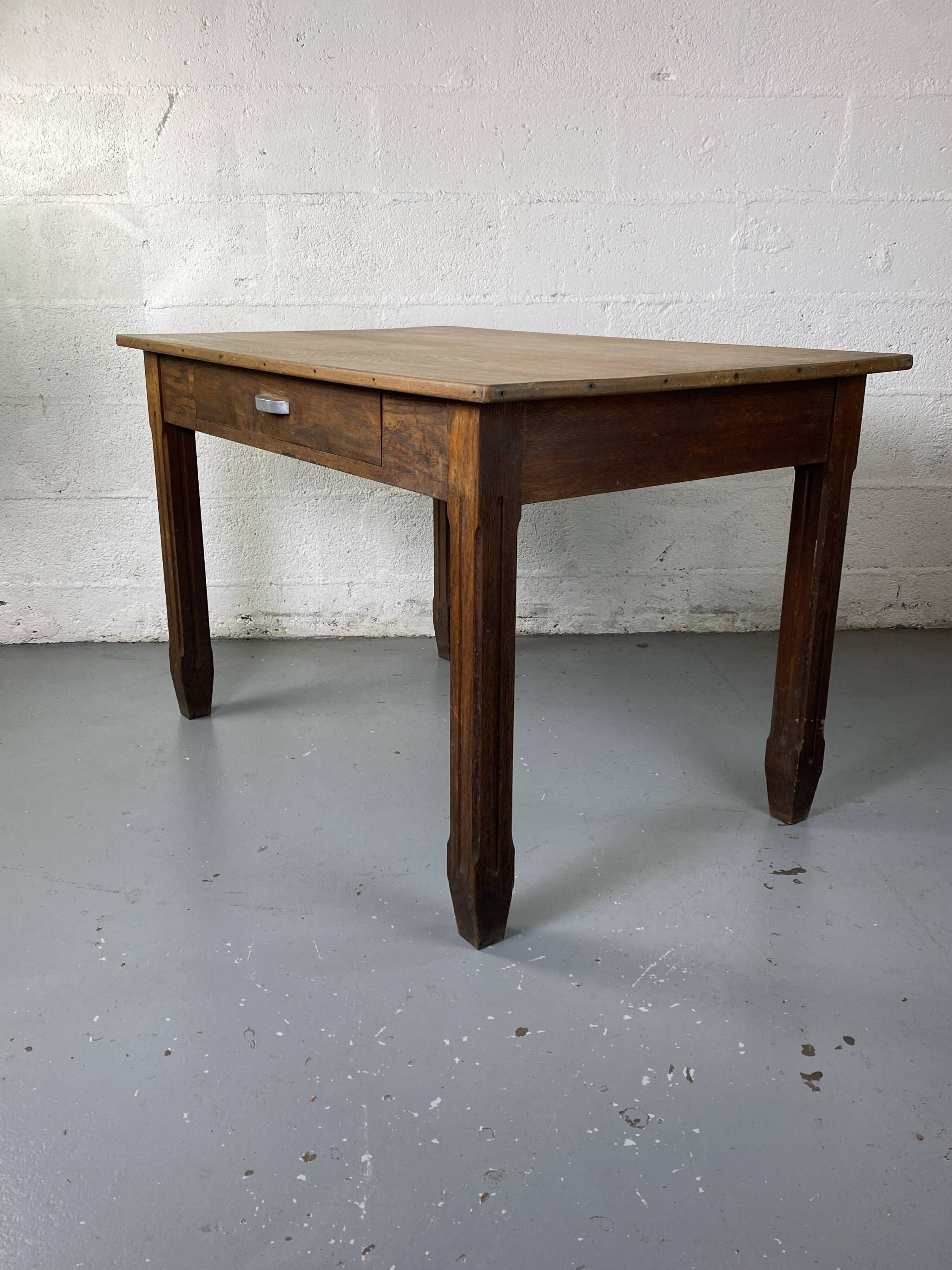 Vintage Art-Deco Table