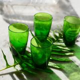 Verres à liqueur vert vintage