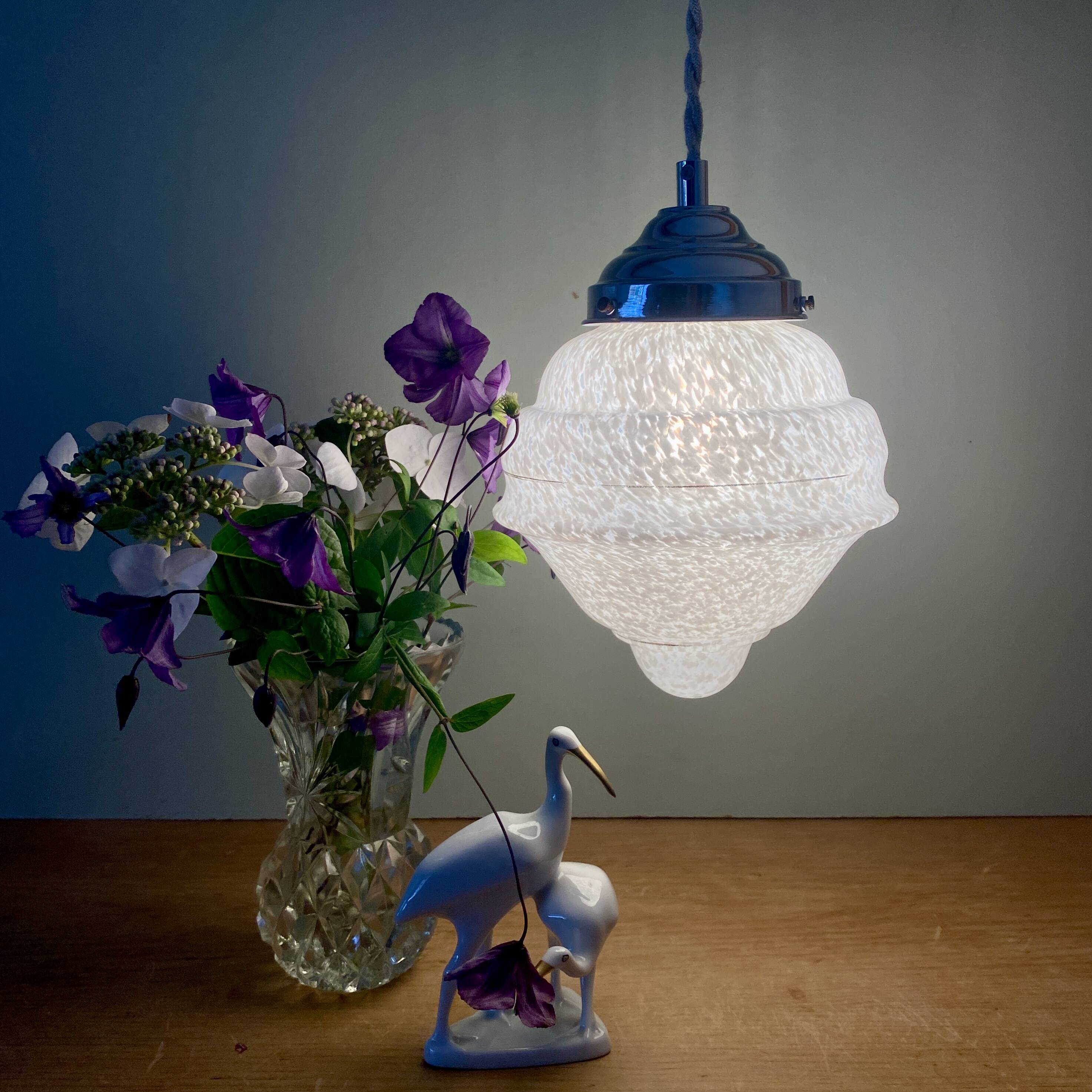 Vintage art deco globe pendant light in white Clichy glass