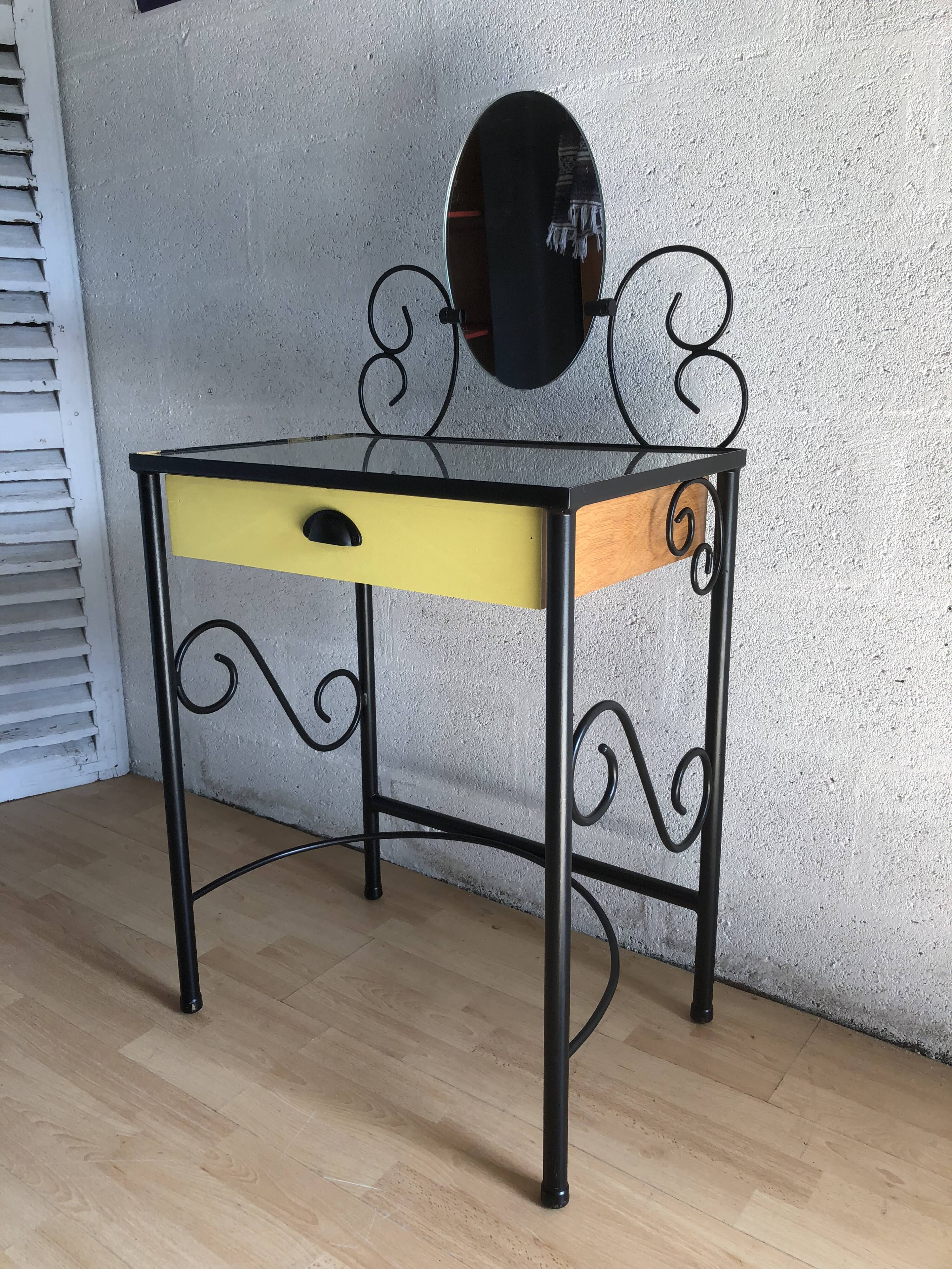 Dressing table vintage