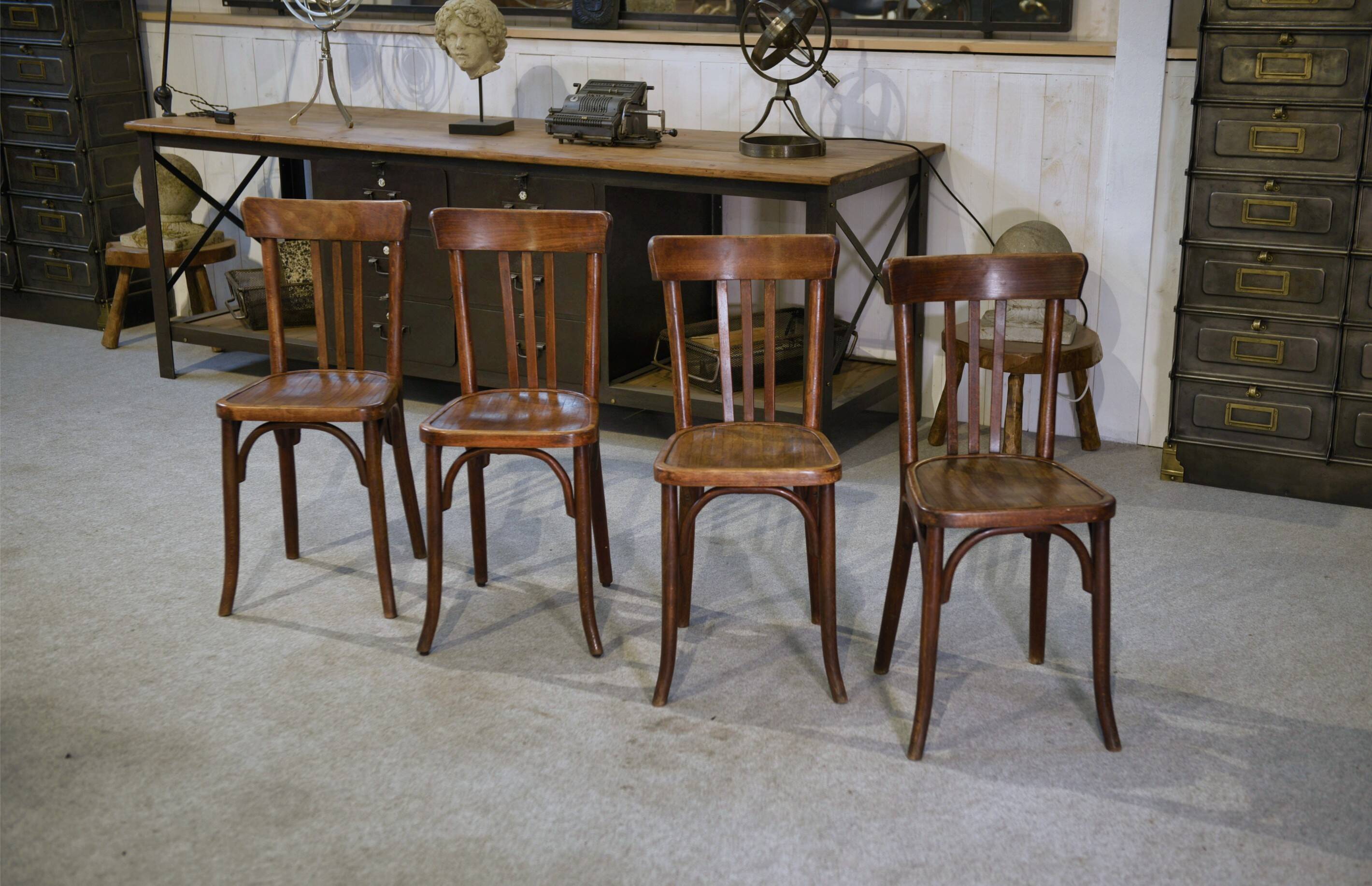 Set of 4 Baumann bistro chairs from the 1930s.