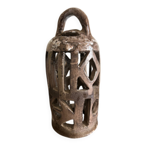 Lampe en céramique ajourée