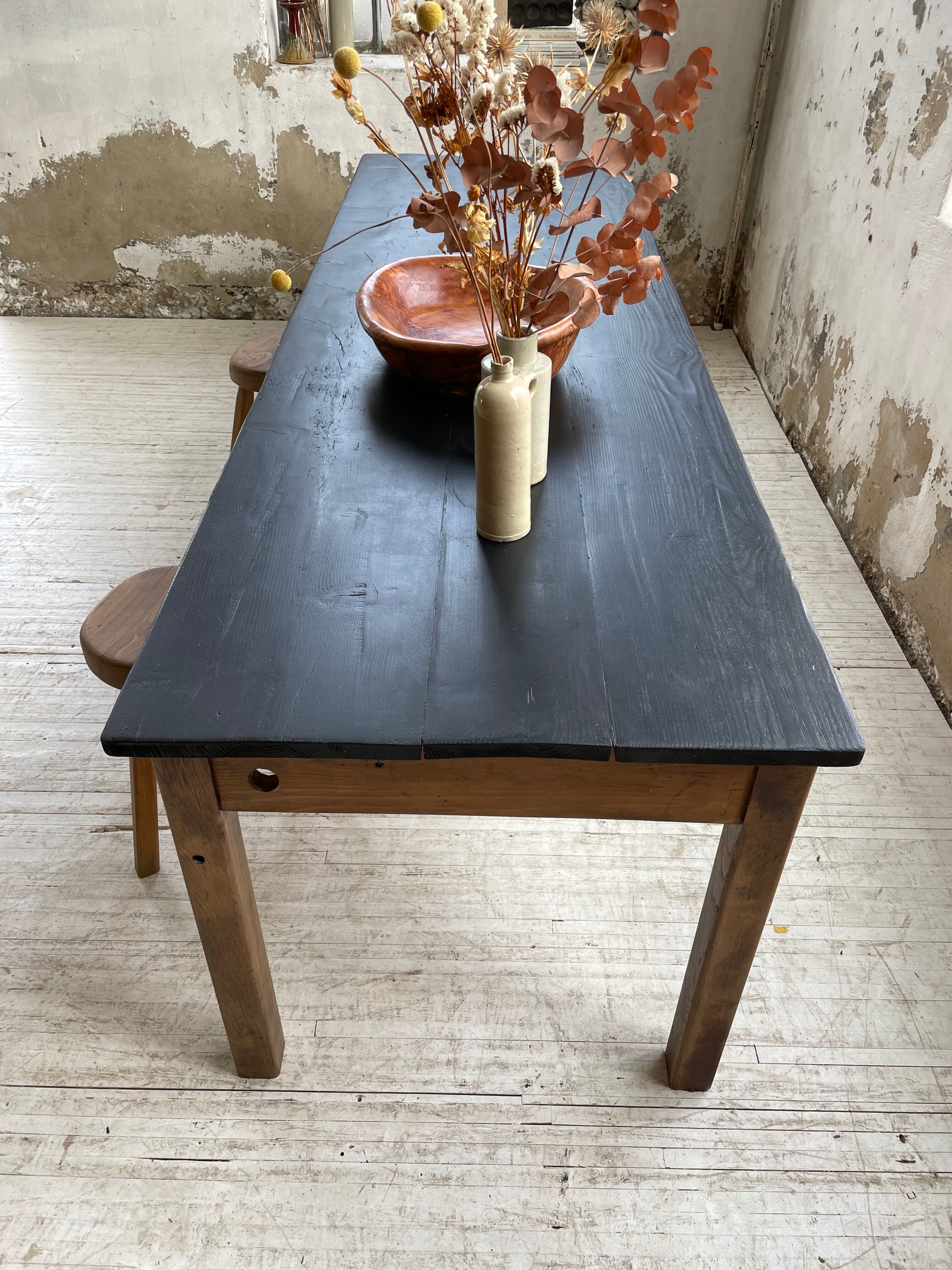 Black pine farm table 250 cm