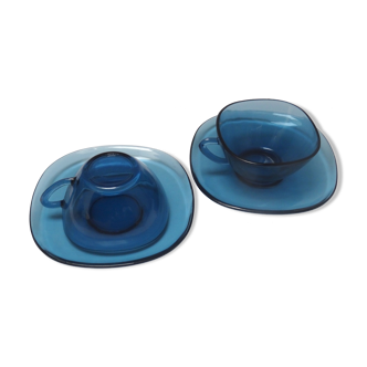 2 blue Vereco cups