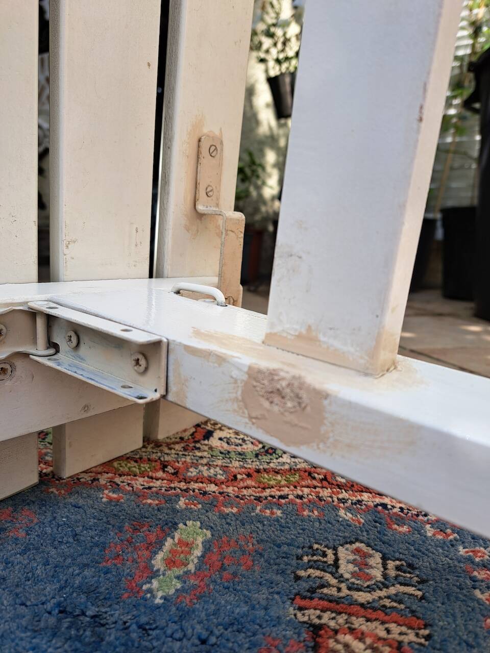 Vintage white wooden garden furniture