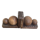 Paire de serre livres boules, en bois et metal, cisèles, vintage