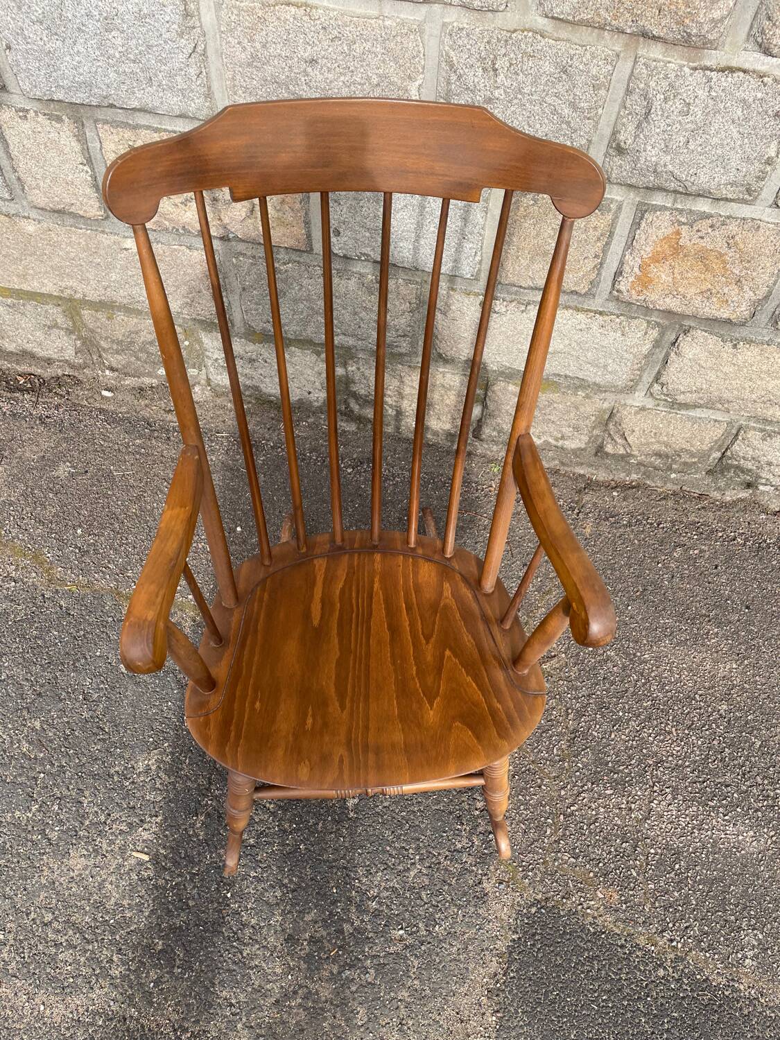 Rocking chair