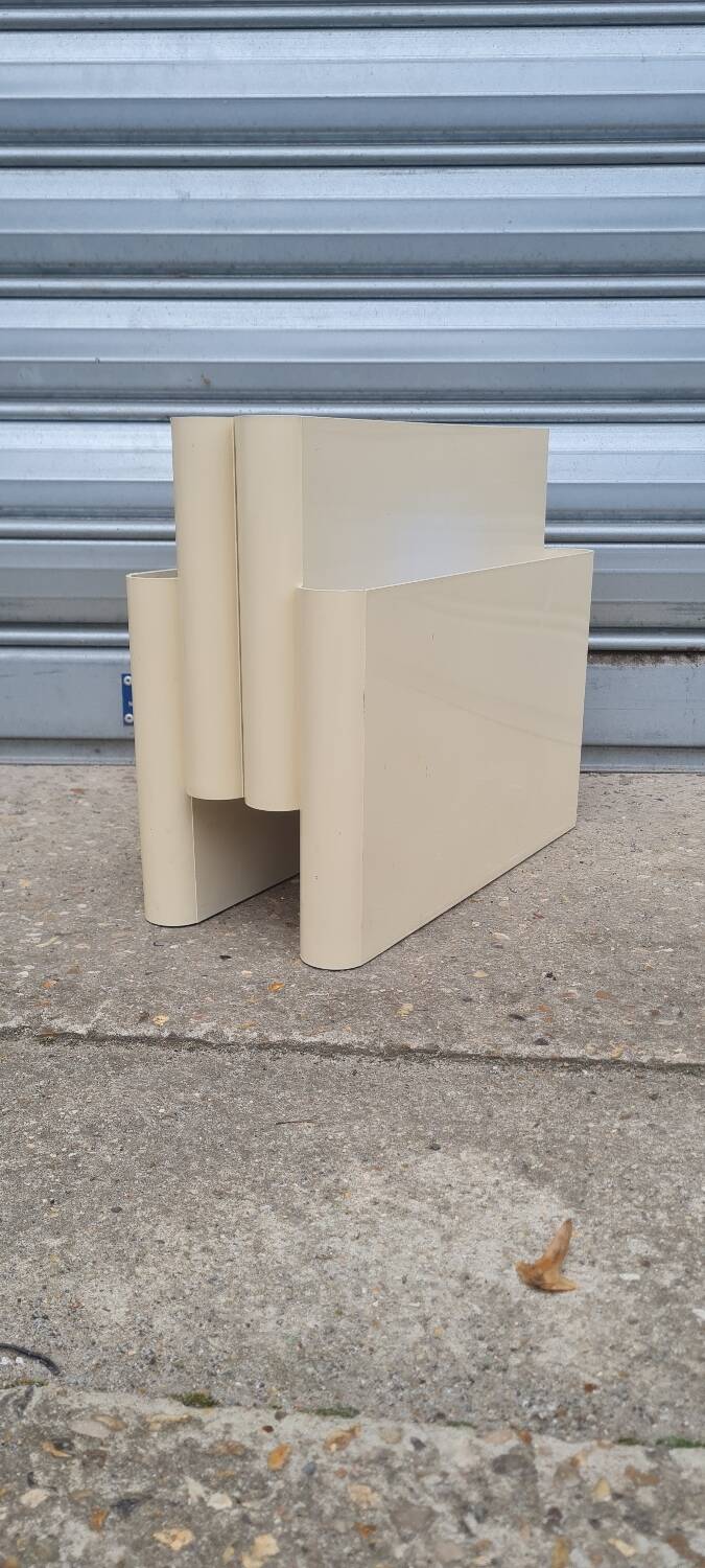 Door magazine by Giotto Stoppino for Kartell 1971