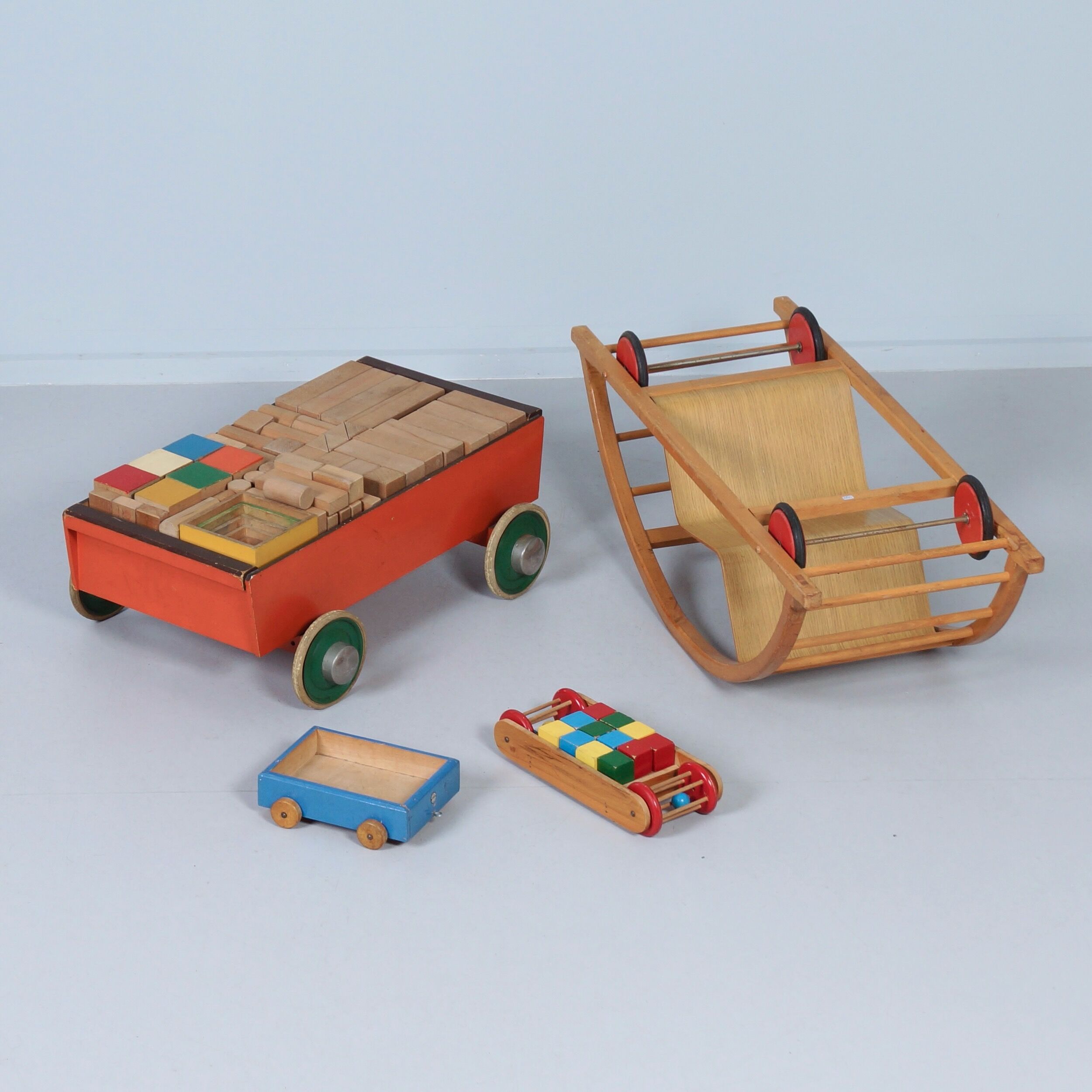 Block wagon 'Bouwmeester No. 117' by ADO, 1950s – large model, 123 pieces