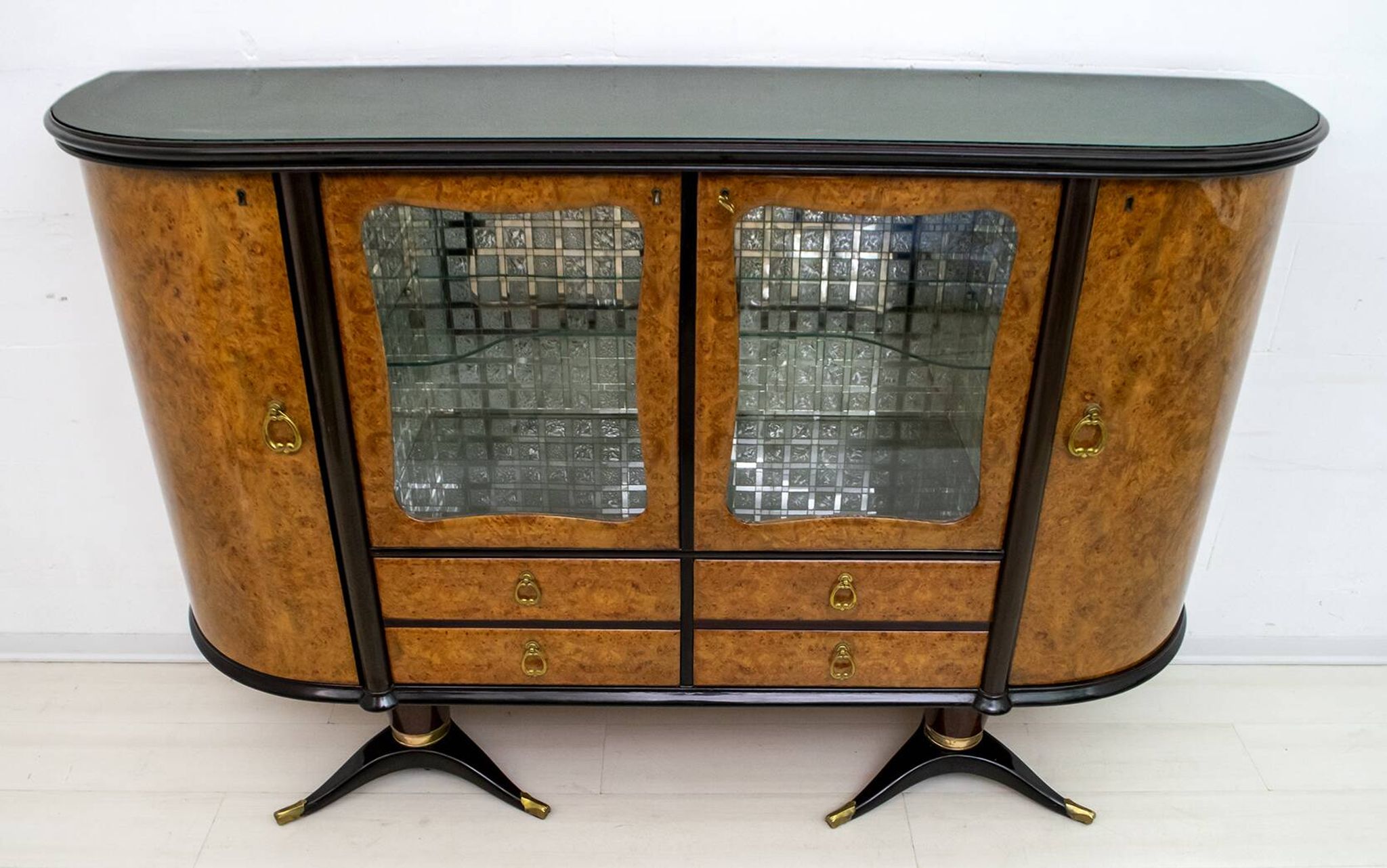 Paolo Buffa Mid-Century Modern Italian Mahogany and Walnut Bar Cabinet, 50