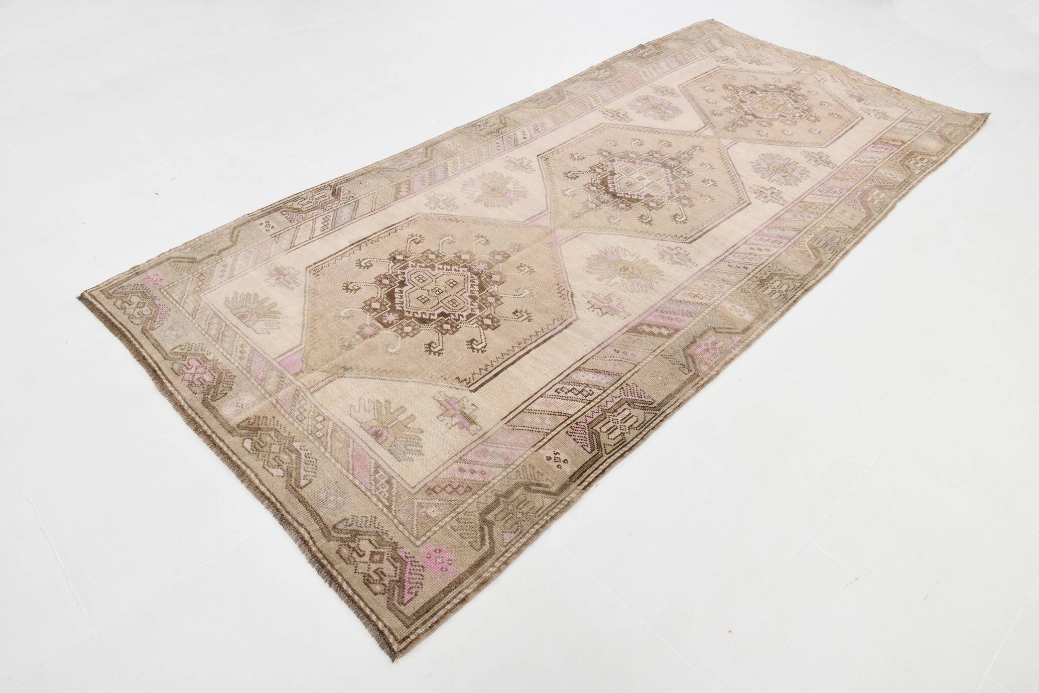 5x10 60s Oriental Vintage Rug, 149x320Cm