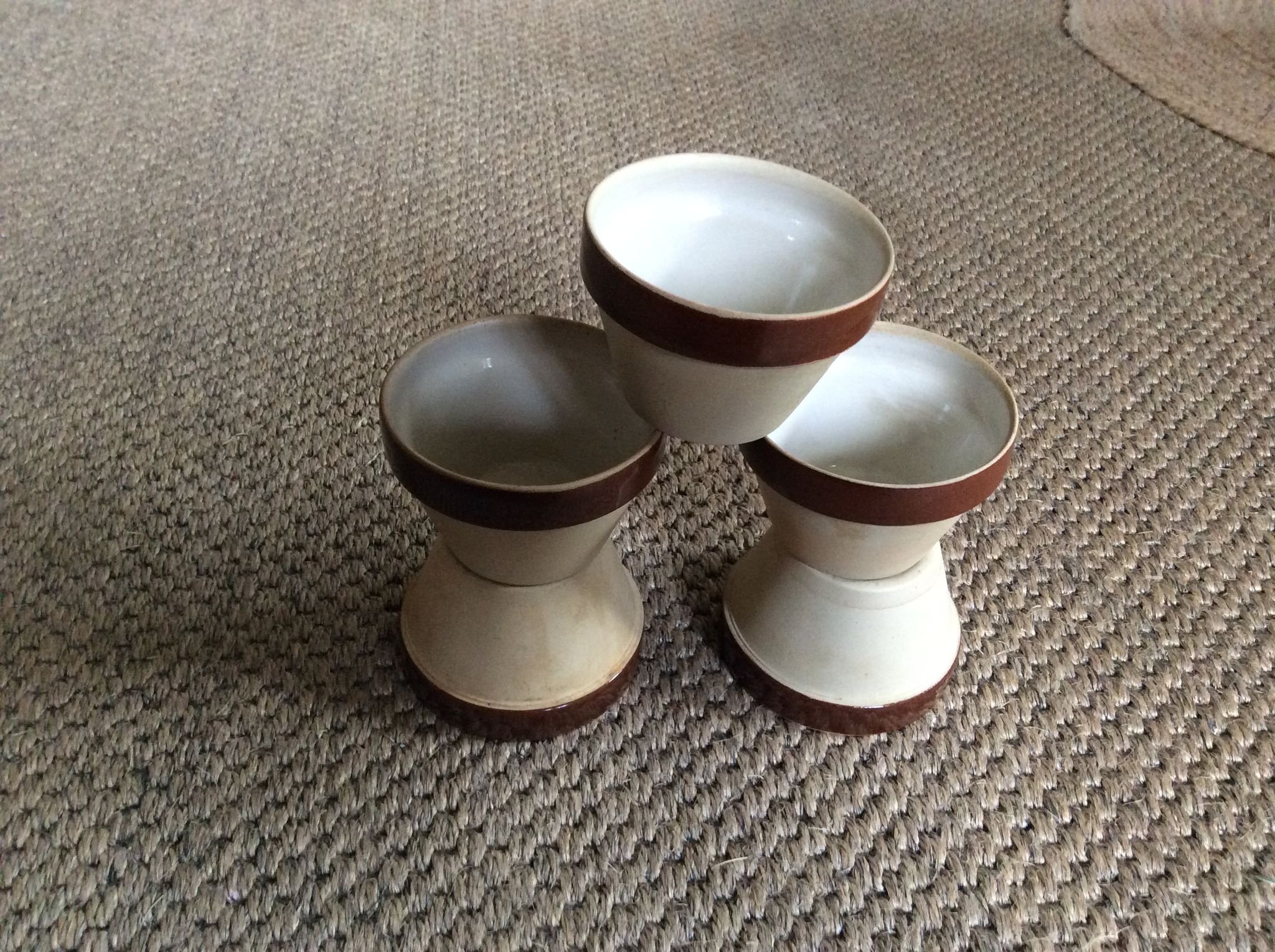 Series of 5 sandstone ramekins