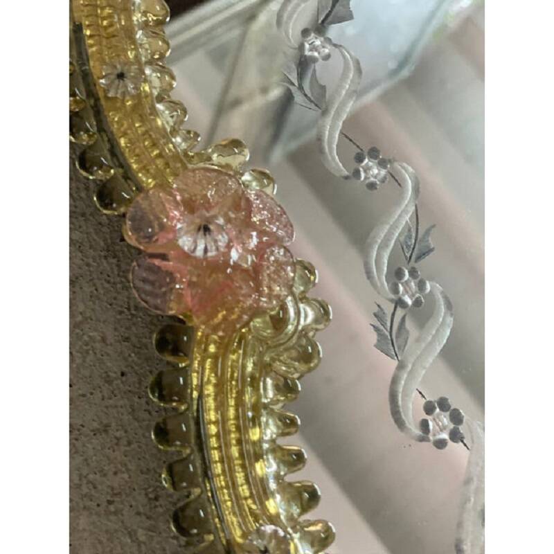 2000s Venetian Oval Gold and Pink Floreal Hand-Carving Mirror in Murano Glass Style