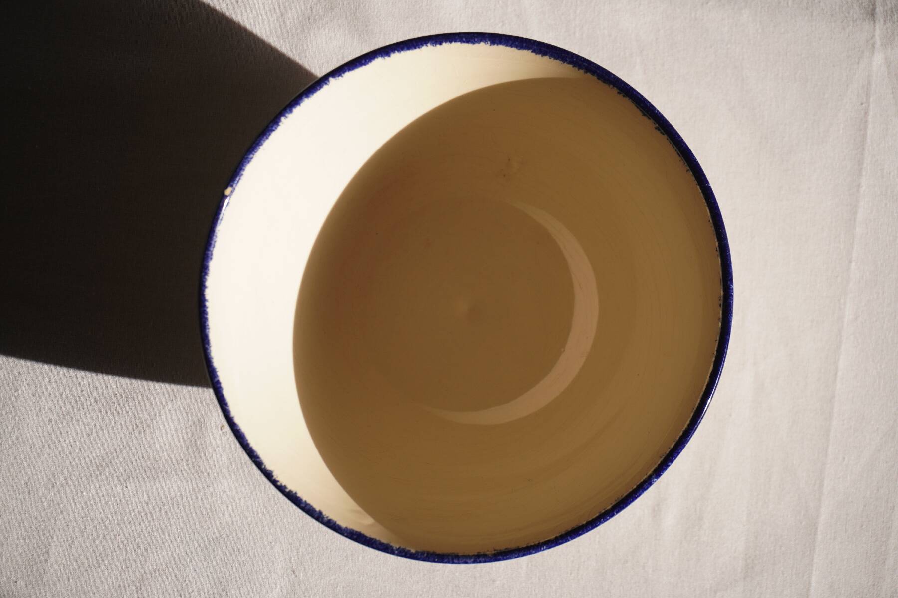Breton (Quimper) porcelain bowl