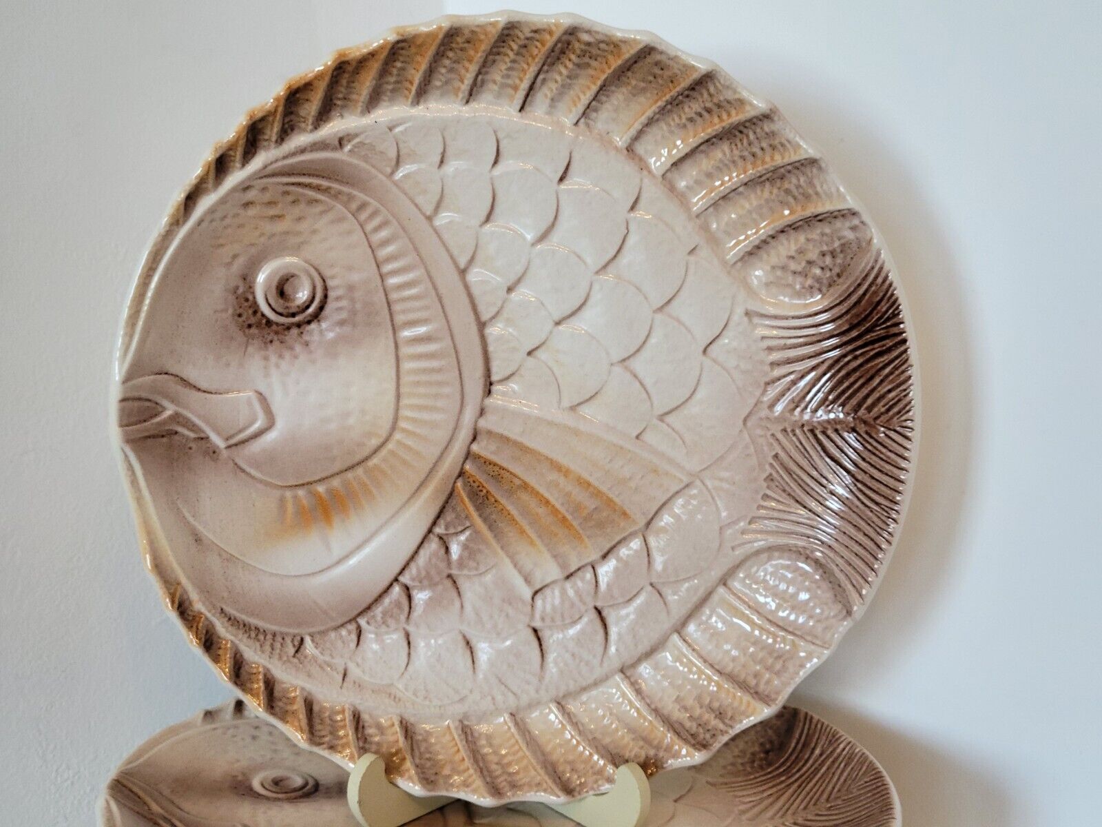 6 flat plates fish décor in slurry Sarreguemines vintage