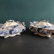 Set of 2 soup tureens, 19th century, Williams & Co. Crown china, Lily patte