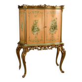 Meuble coiffeuse dans le style baroque italien en bois peint…