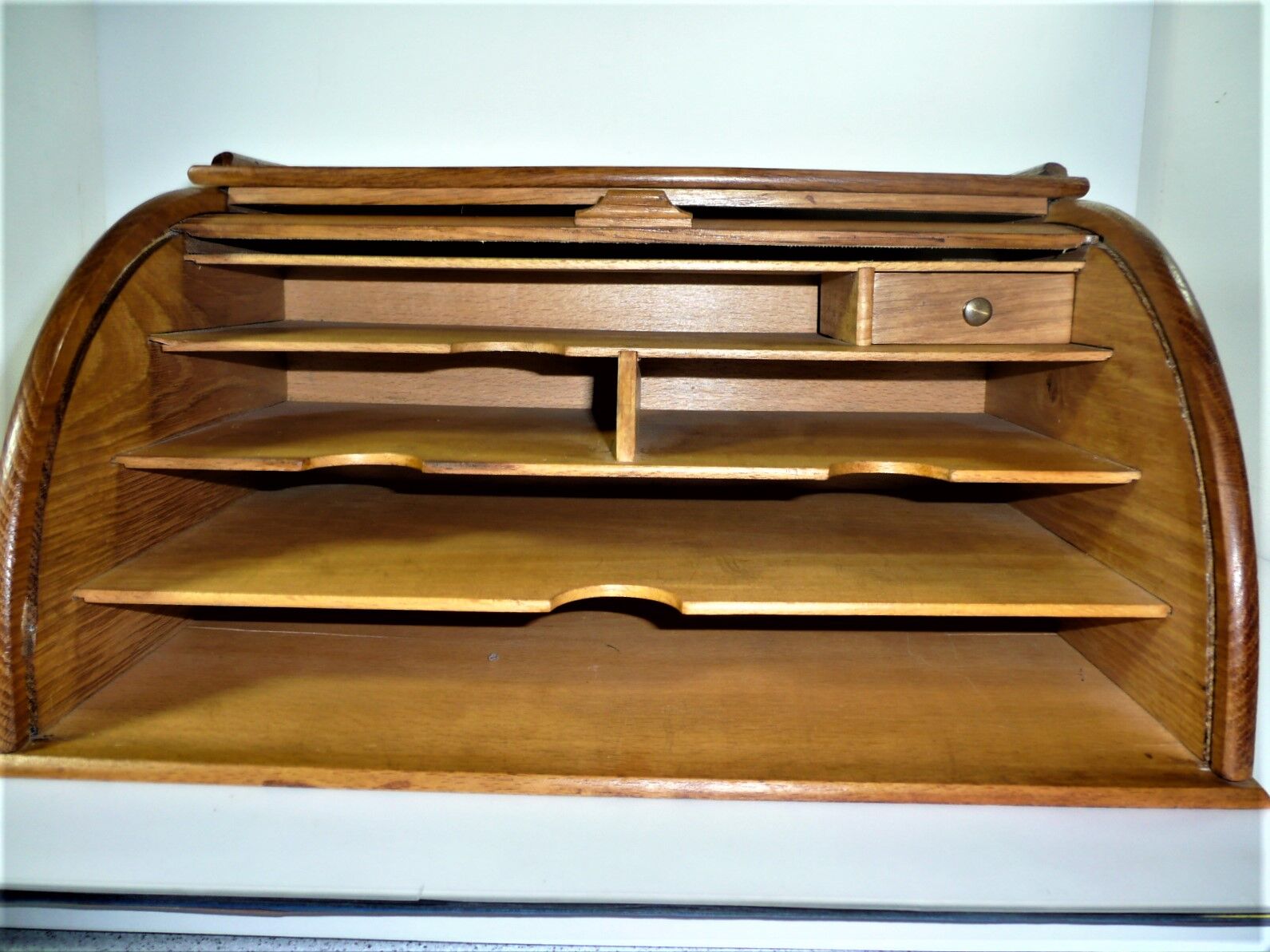 Wooden curtain desk binder