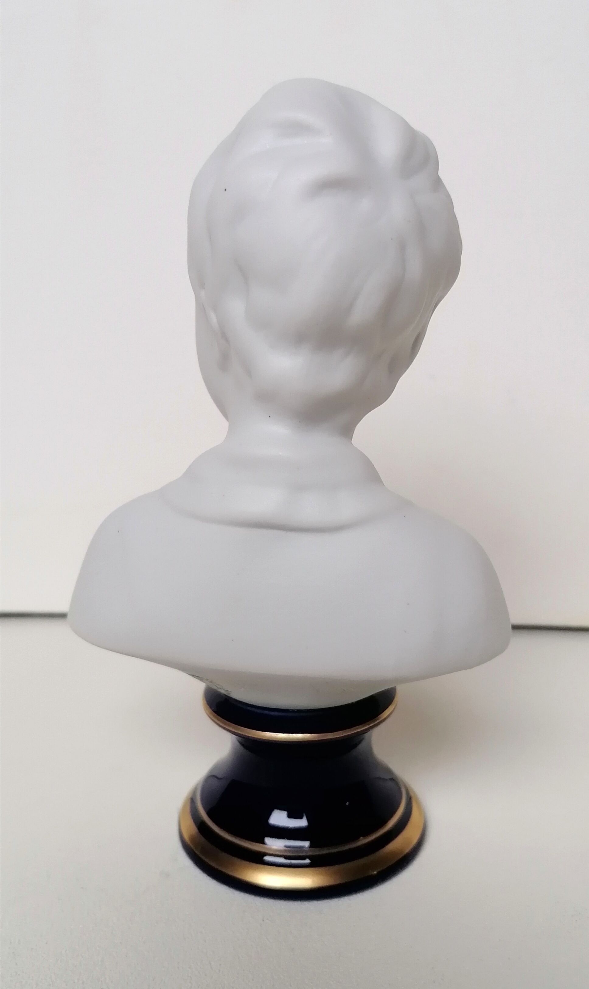 Bust biscuit child Houdon porcelain