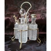 Former table servant, 4 bottles for mustard vinegar oil and salt, oil and vinegar maker