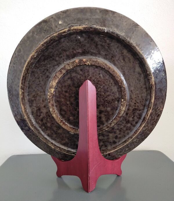 Plat vintage du Dauphiné en terre cuite vernissée écureuils