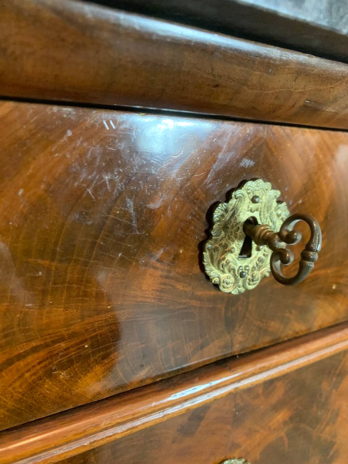 Old empire style chest of drawers