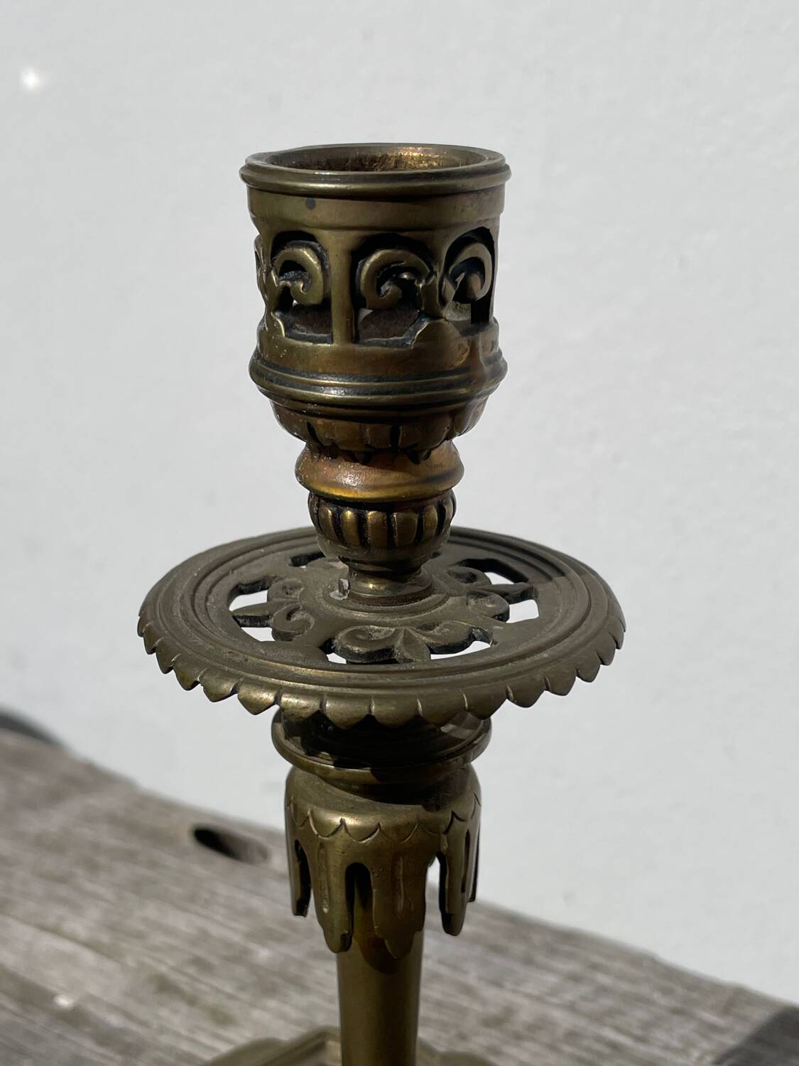 Bougeoir Victorien en bronze doré