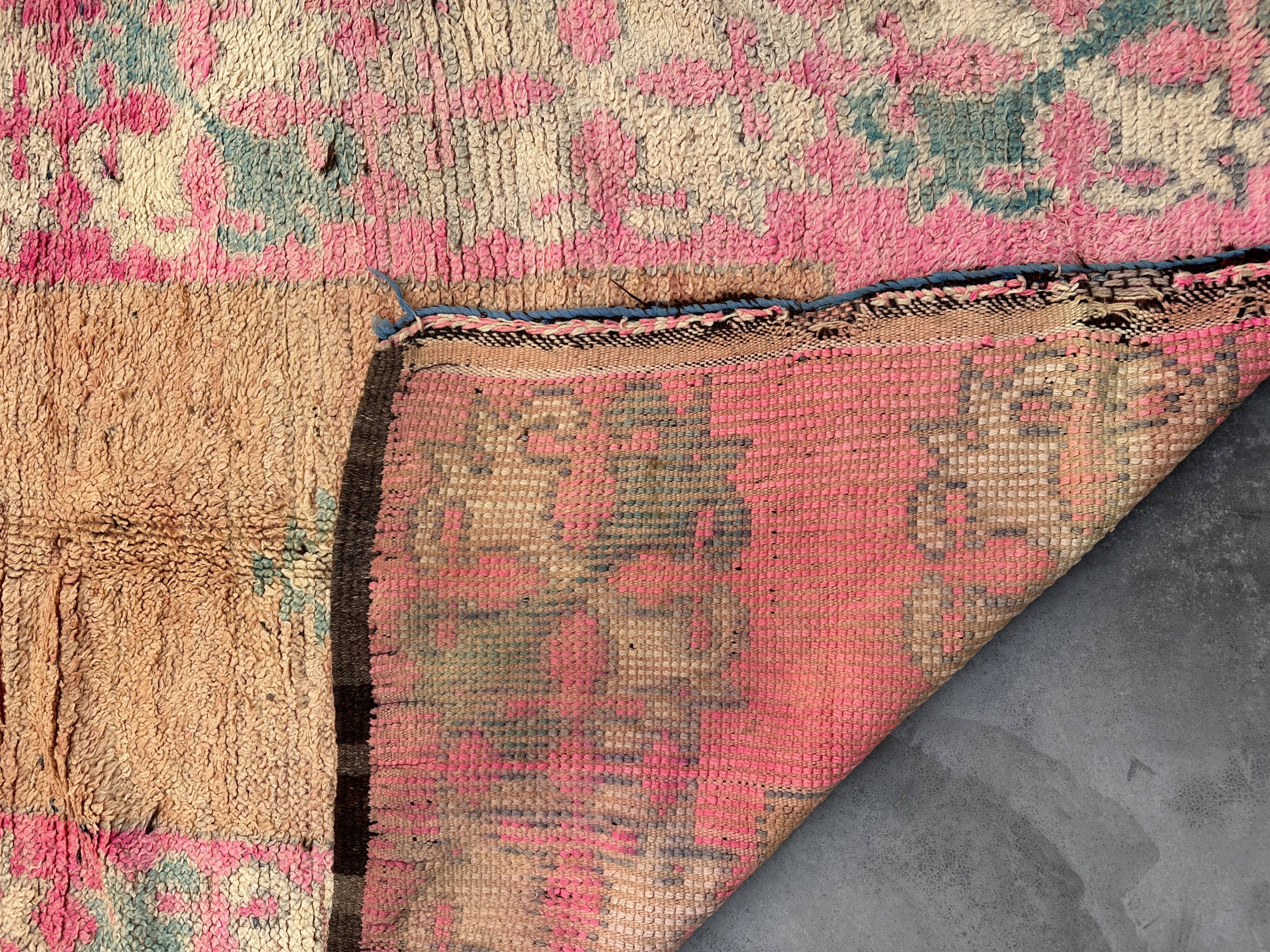 Moroccan carpet - 156 x 305 cm