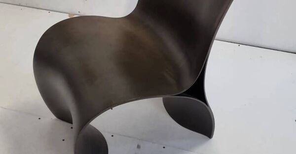 Chaise Ron Arad en contreplaqué 3 peaux pour moroso