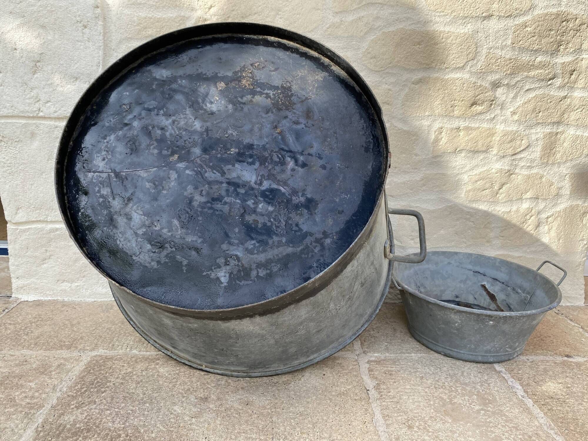 Authentique lessiveuse XXL ancienne en zinc / diamètre 70cm | Selency