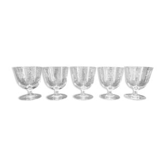5 small aperitif glasses engraved with vintage feet
