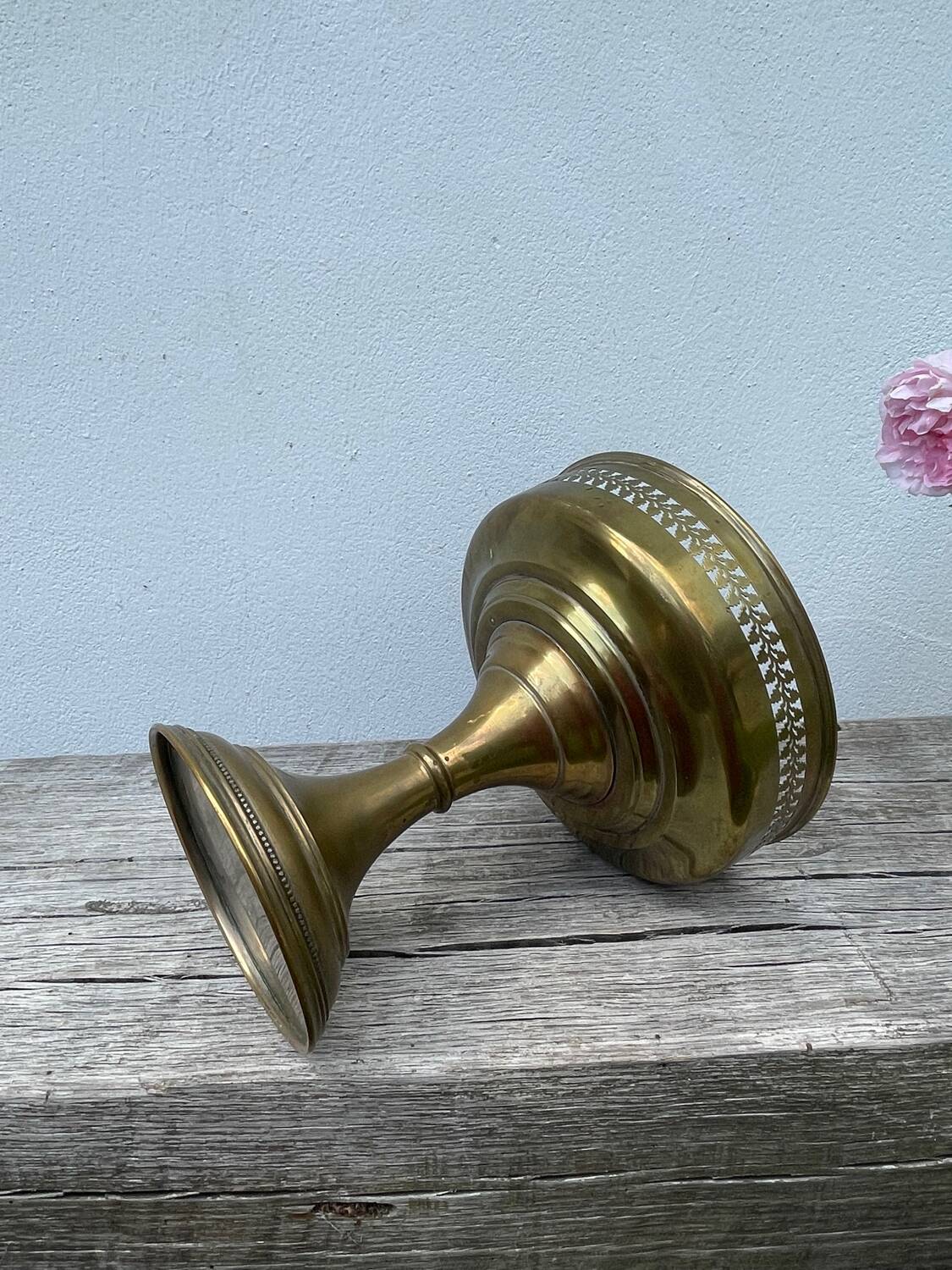 Vintage gilded footed bowl
