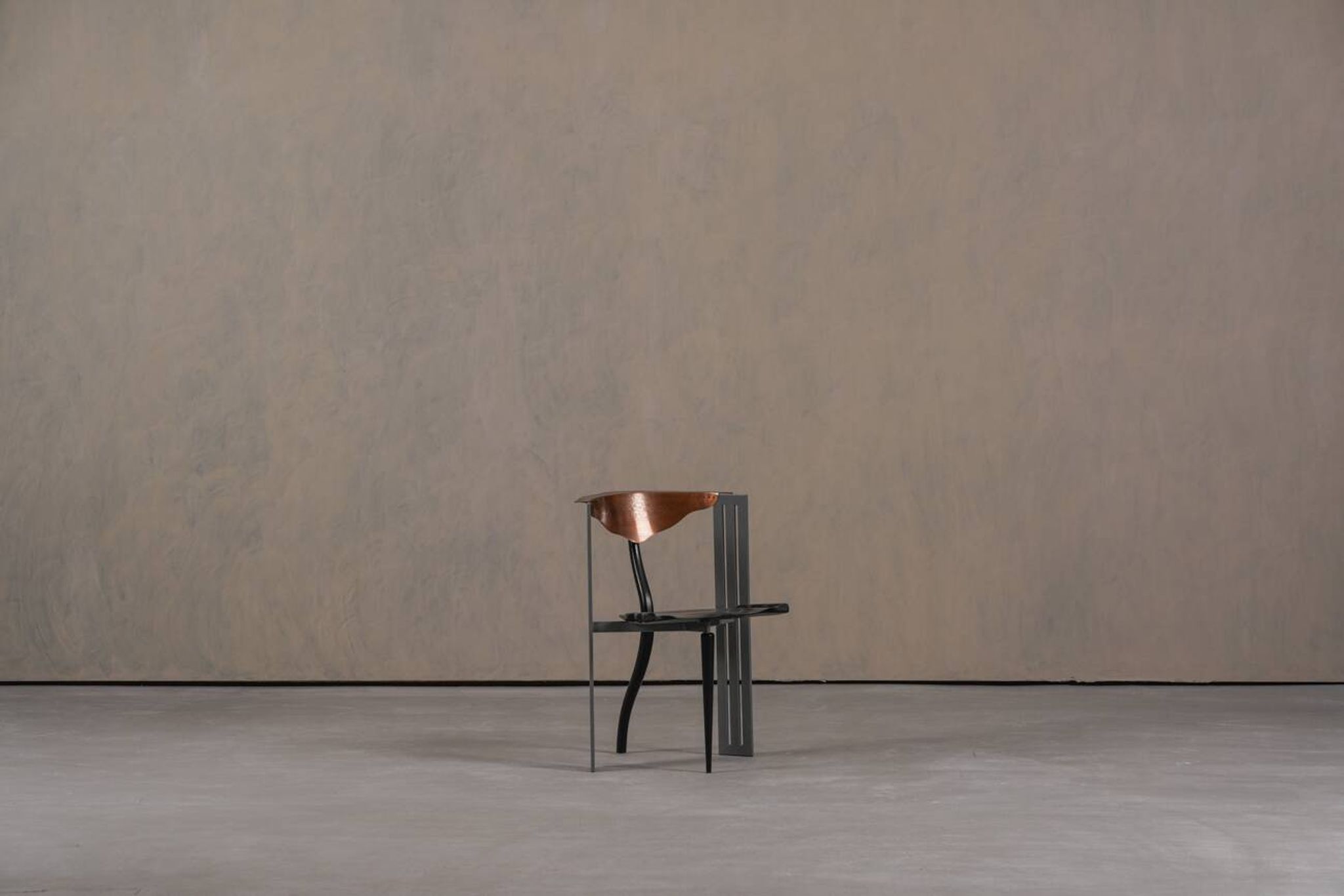 Chaise Ota Otanek postmoderne par Borek Sipek pour Vitra