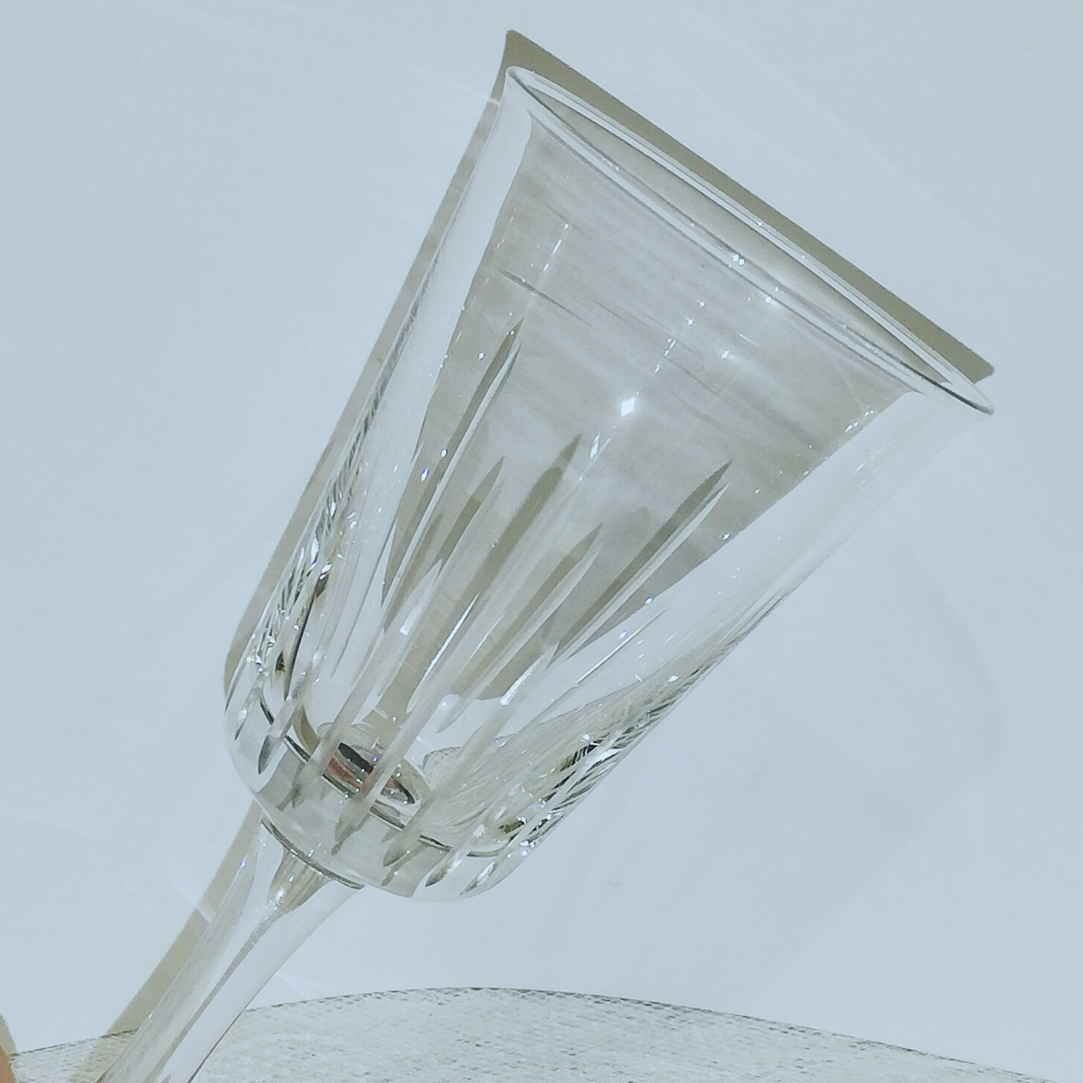 8 stemmed glasses 12.5cl