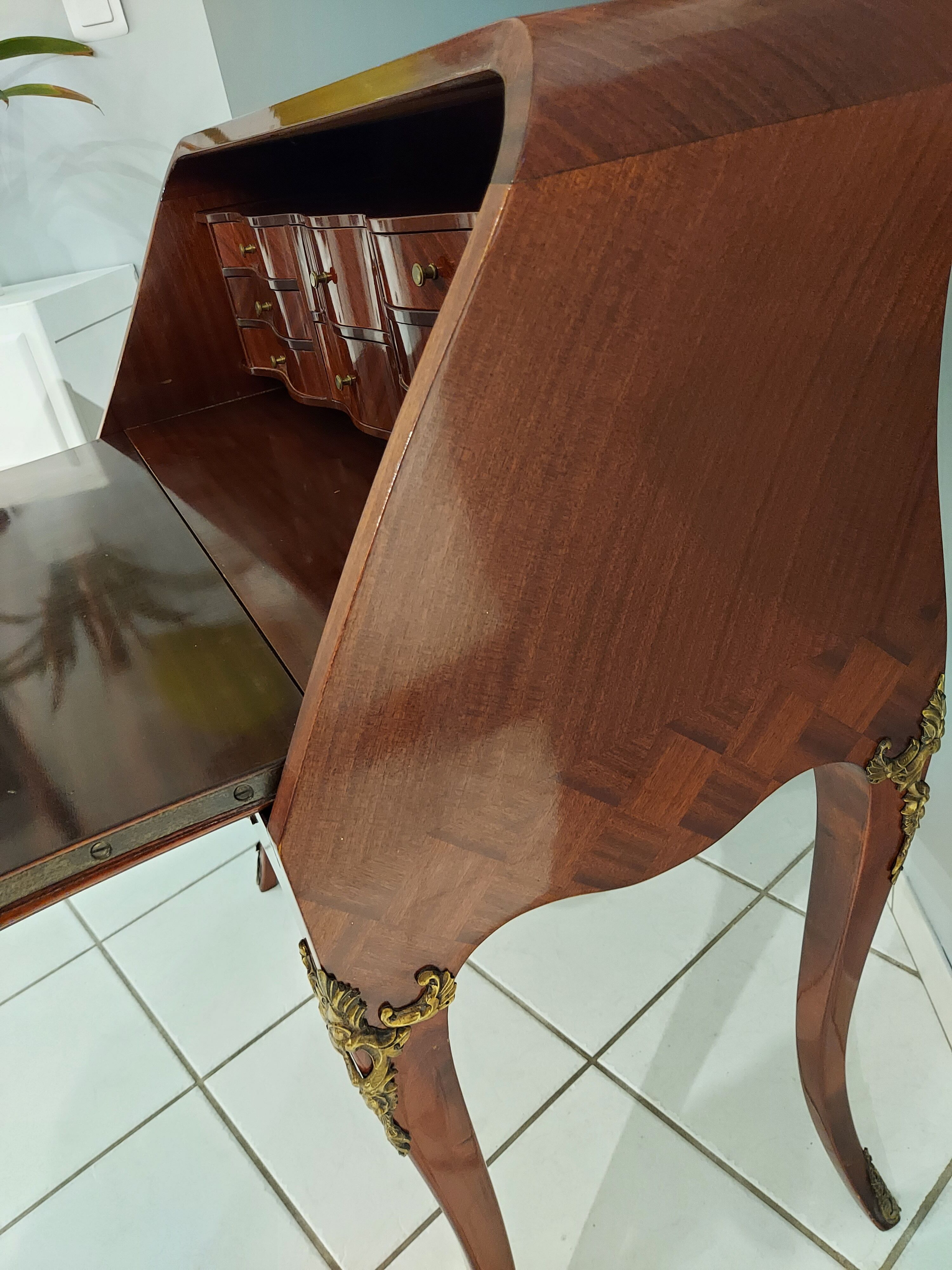 Louis XV style donkey slope desk