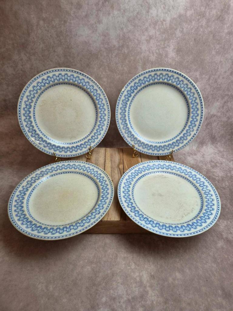 Set of 4 antique English flat plates B.p.w.&m. Milan – Ironstone