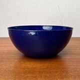 Modern blue enamel bowl from the mid-century by Kaj Franck for Finel, Finland, 1960s.