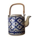 Ceramic teapot