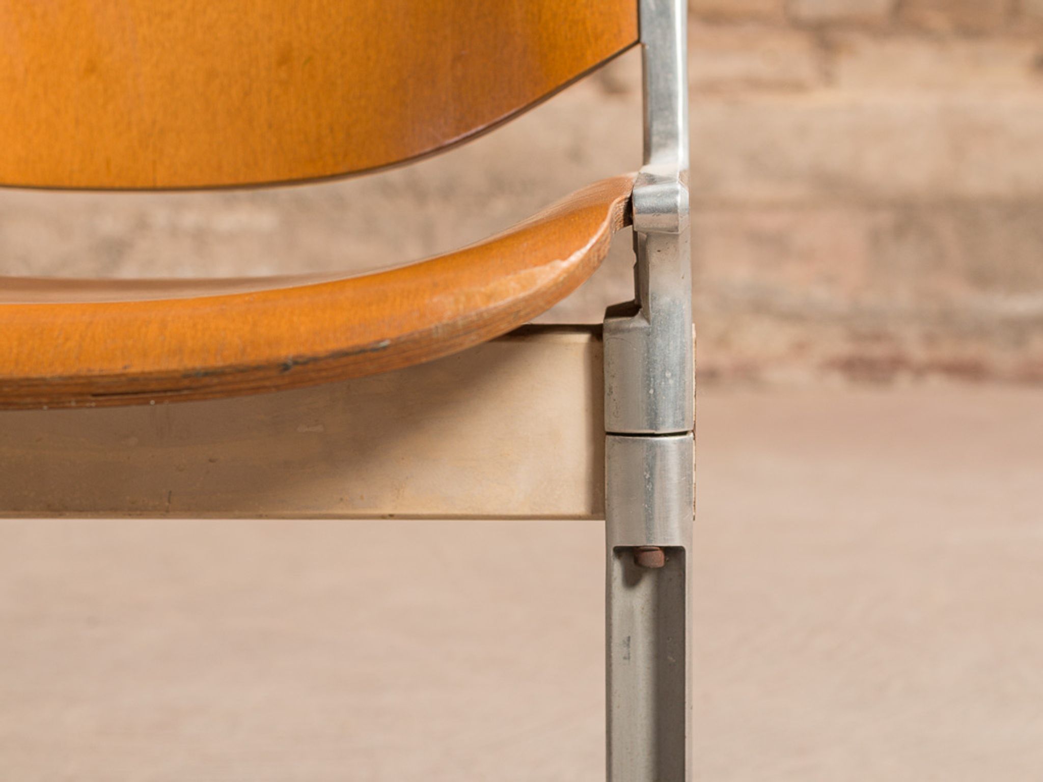 Waiting room bench, with 2 seats and a shelf, signed Castelli